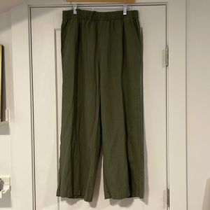 Green linen like pants